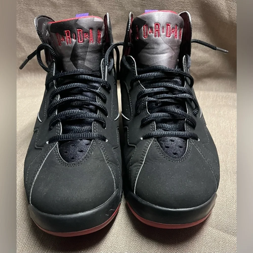 Jordan 7 Retro Raptors (2012) - Picture 8 of 13